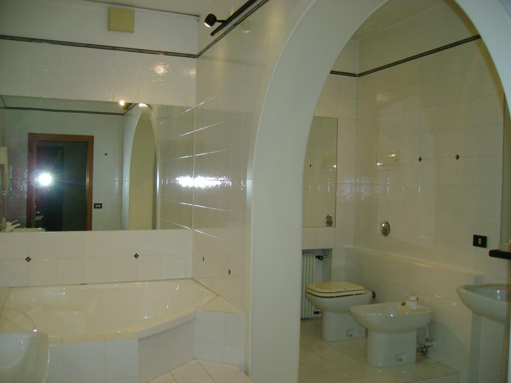 Hotel Ezzelino San Zenone 部屋 写真